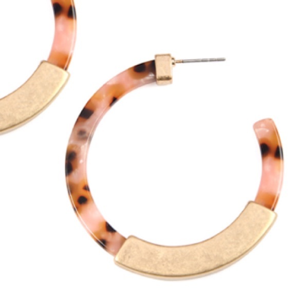 Blush PINK HALF METAL CAST tortoise shell post HOOP EARRINGS - Picture 9 of 10